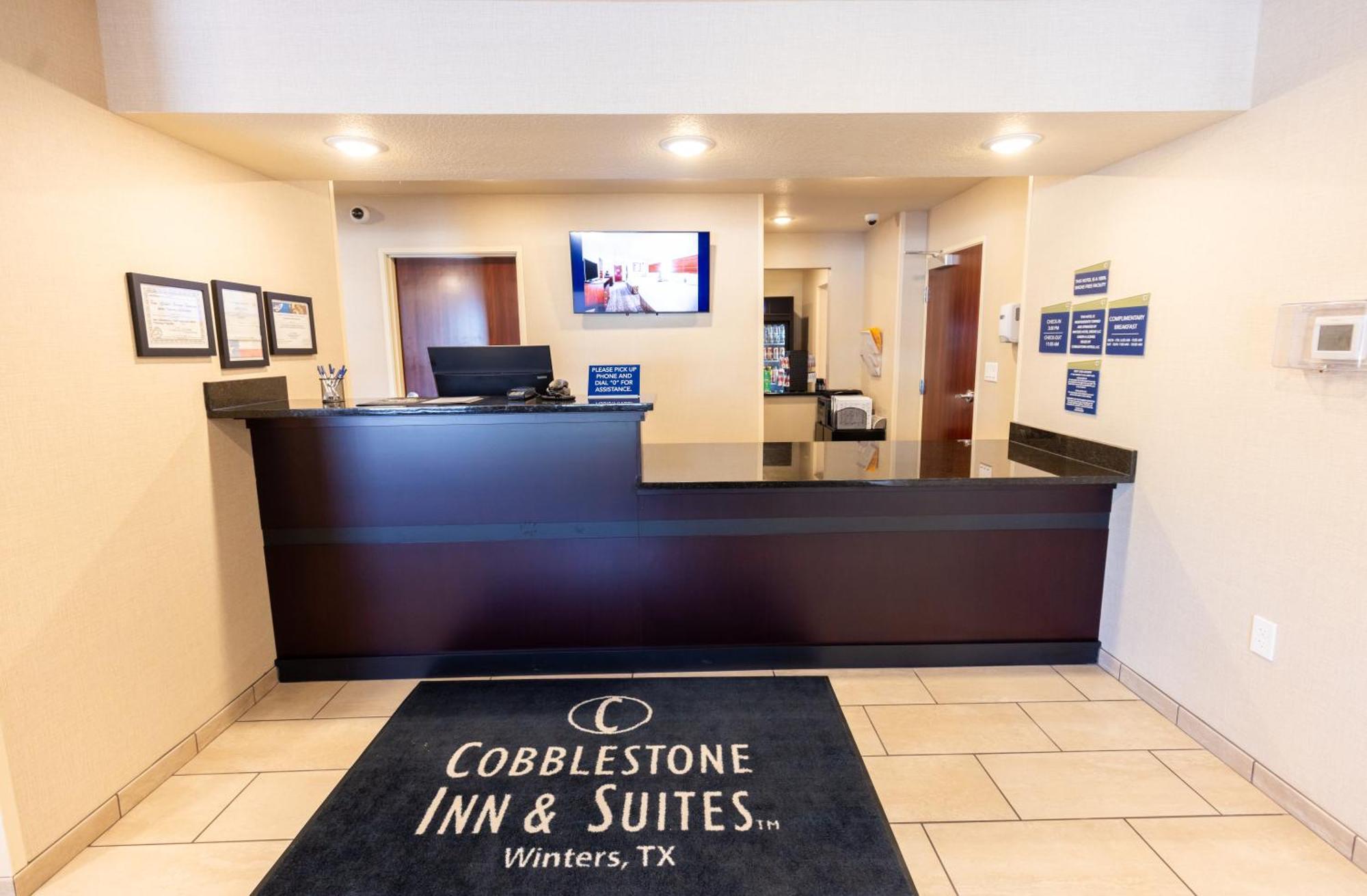 Cobblestone Inn & Suites - Winters 외부 사진